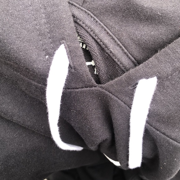 True Religion 🎉HOST PICK 🎉 Black Pullover Drawstring Cotton Hoodie Medium - Picture 8 of 8